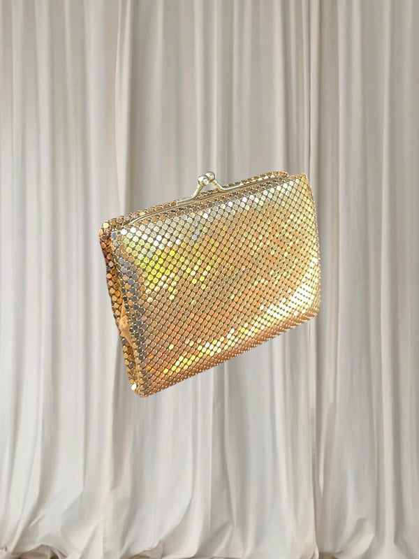 Vintage Lifinia Sydney 70s Gold Metal Mesh Clutch Bag - Glomesh Style - Image 1