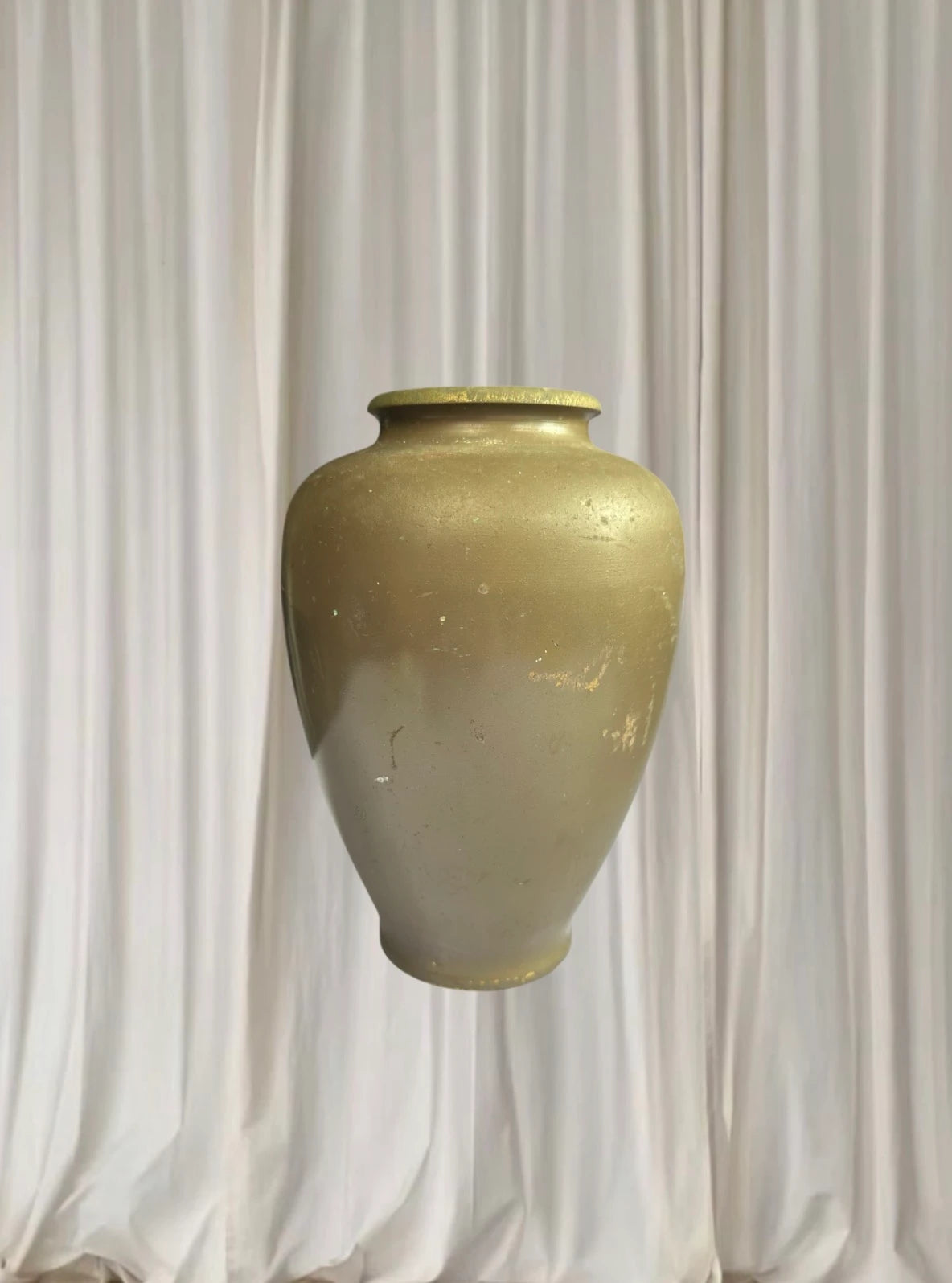 Vintage Hiroshima Japanese Ceramic Vase - Rare Gold Painted Collectible - Image 7