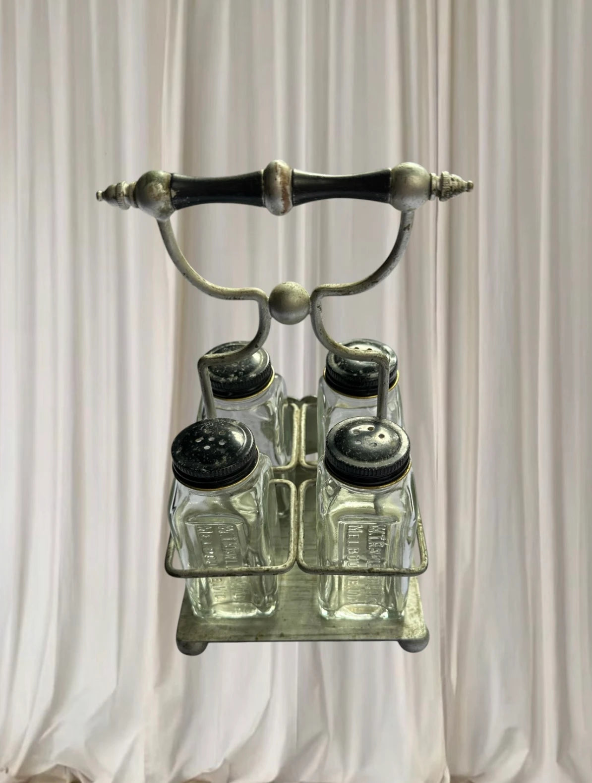 W.T. Rawleigh Co. Vintage Spice Bottles - Authentic Melbourne Glass Set With Metal Caddy - Image 3
