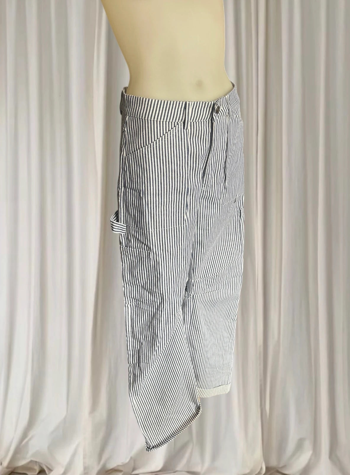Lioness Miami Vice Carpenter Pants - Navy Pinstripe - Image 2