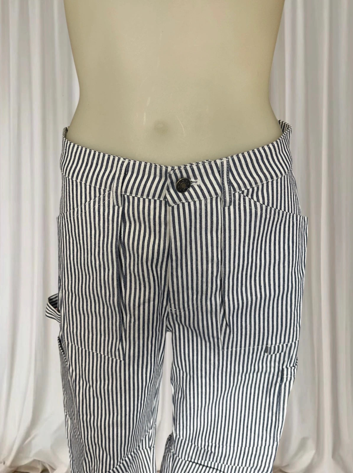 Lioness Miami Vice Carpenter Pants - Navy Pinstripe - Image 4