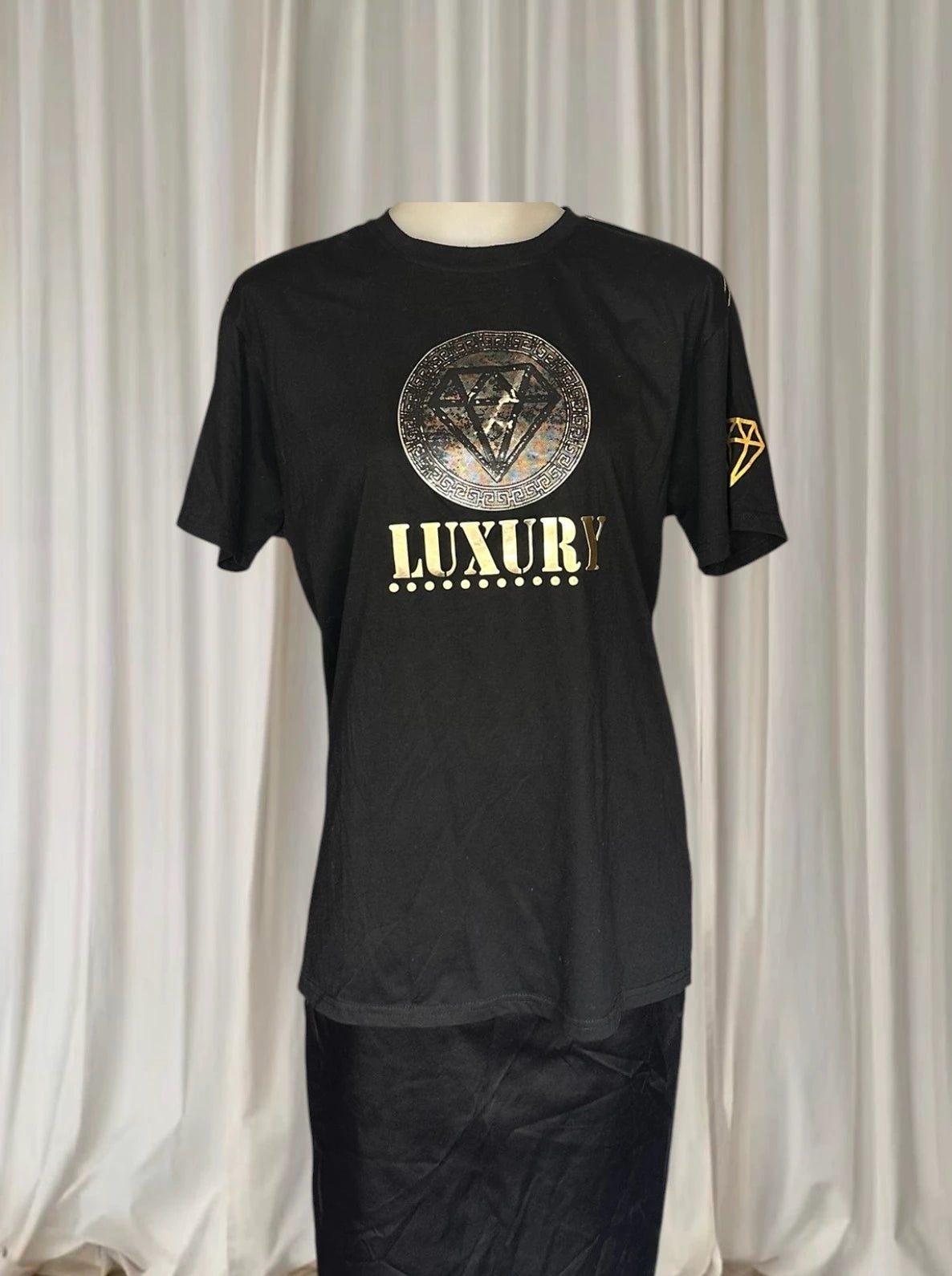 Diamond Supply Co. Luxury Graphic T-Shirt - Black And Gold Logo Tee - Image 1