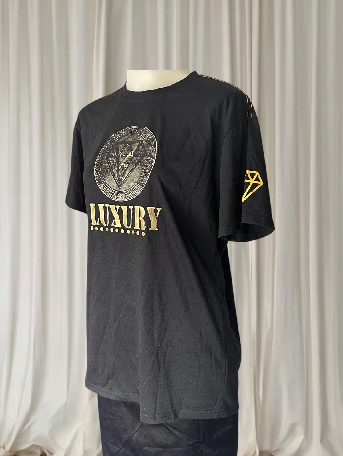 Diamond Supply Co. Luxury Graphic T-Shirt - Black And Gold Logo Tee - Image 3