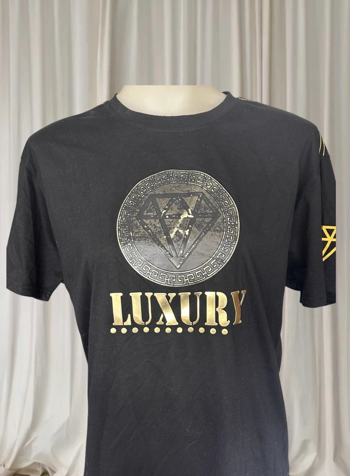 Diamond Supply Co. Luxury Graphic T-Shirt - Black And Gold Logo Tee - Image 2
