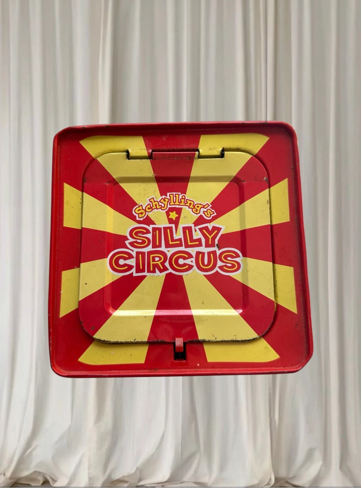 Schylling Circus Elephant Jack-In-The-Box - Vintage Style Musical Tin Toy - Image 2