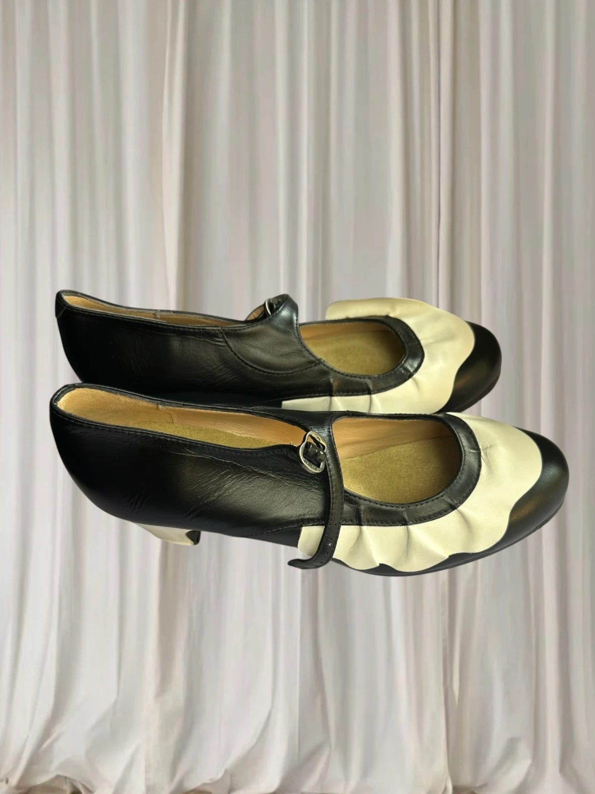 Begona Cervera Flamenco Dance Shoes - Black and Cream Leather Mary Janes - Image 5