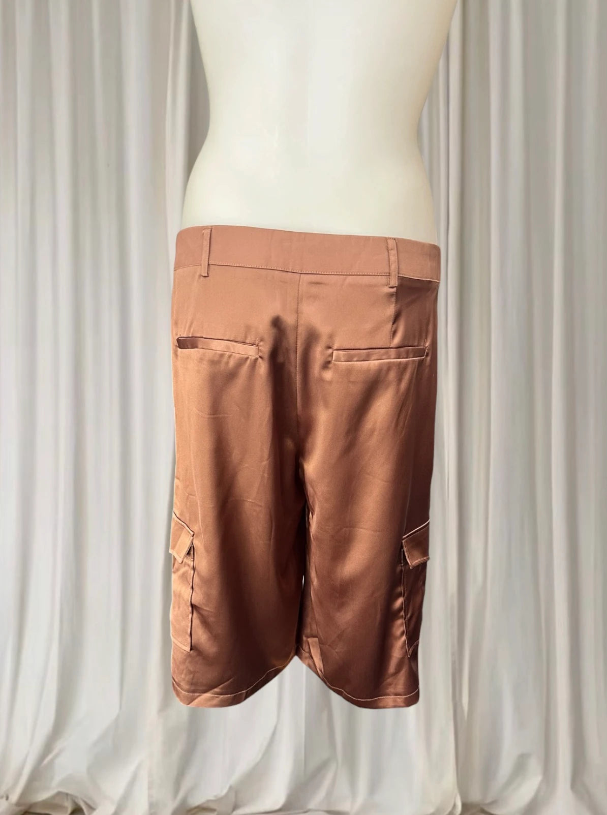 Lioness Satin Cargo Shorts - Bronze Utility Style - Image 4