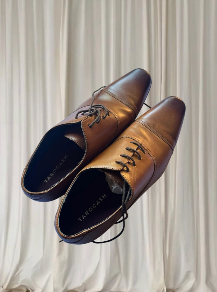 Tarocash Cosmo Men's Brown Cap Toe Oxford Dress Shoes - Size 11 - Image 1