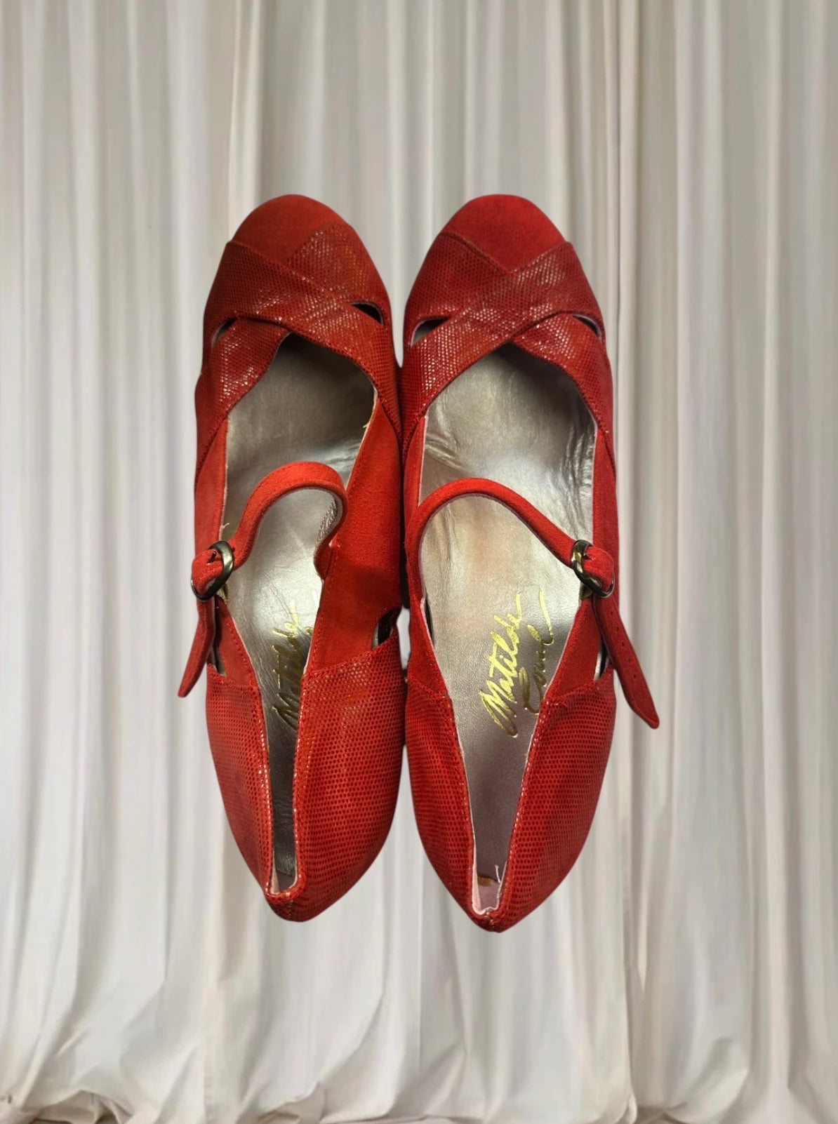 Vintage Collection Flamenco Dance Heels - Authentic Spanish Flamenco Textured Red - Image 5