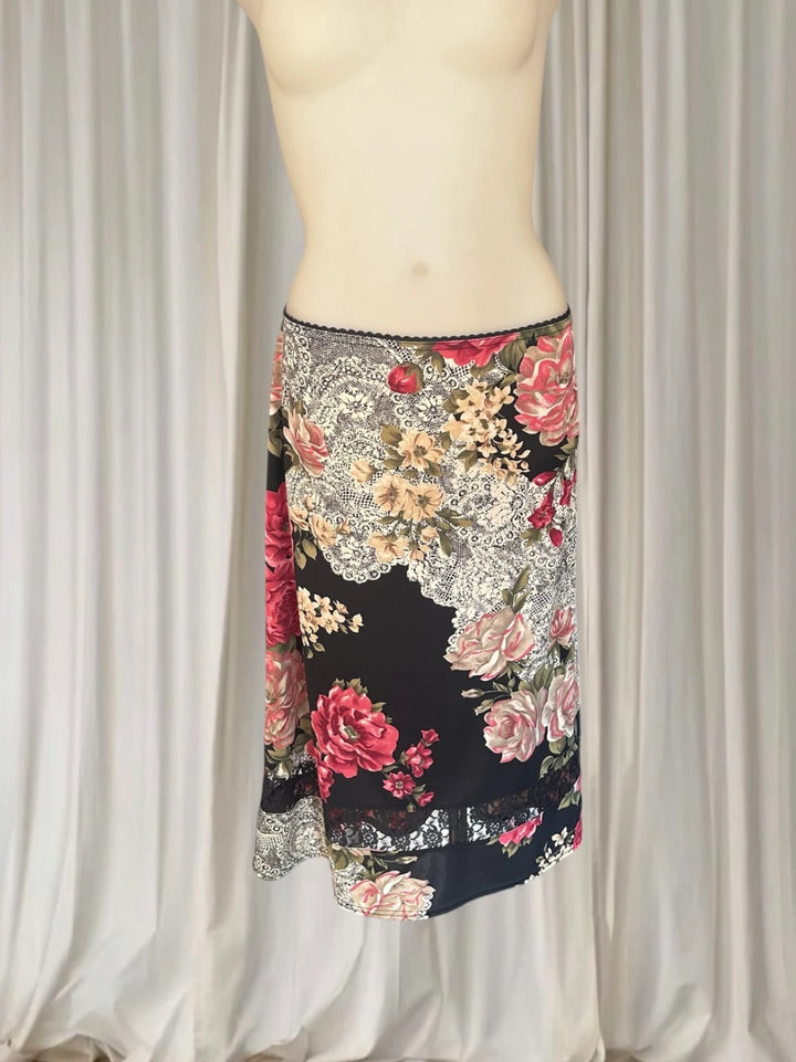 Crossroads Vintage Floral Lace Trim Midi Skirt - Y2K Boho Chic - Image 1