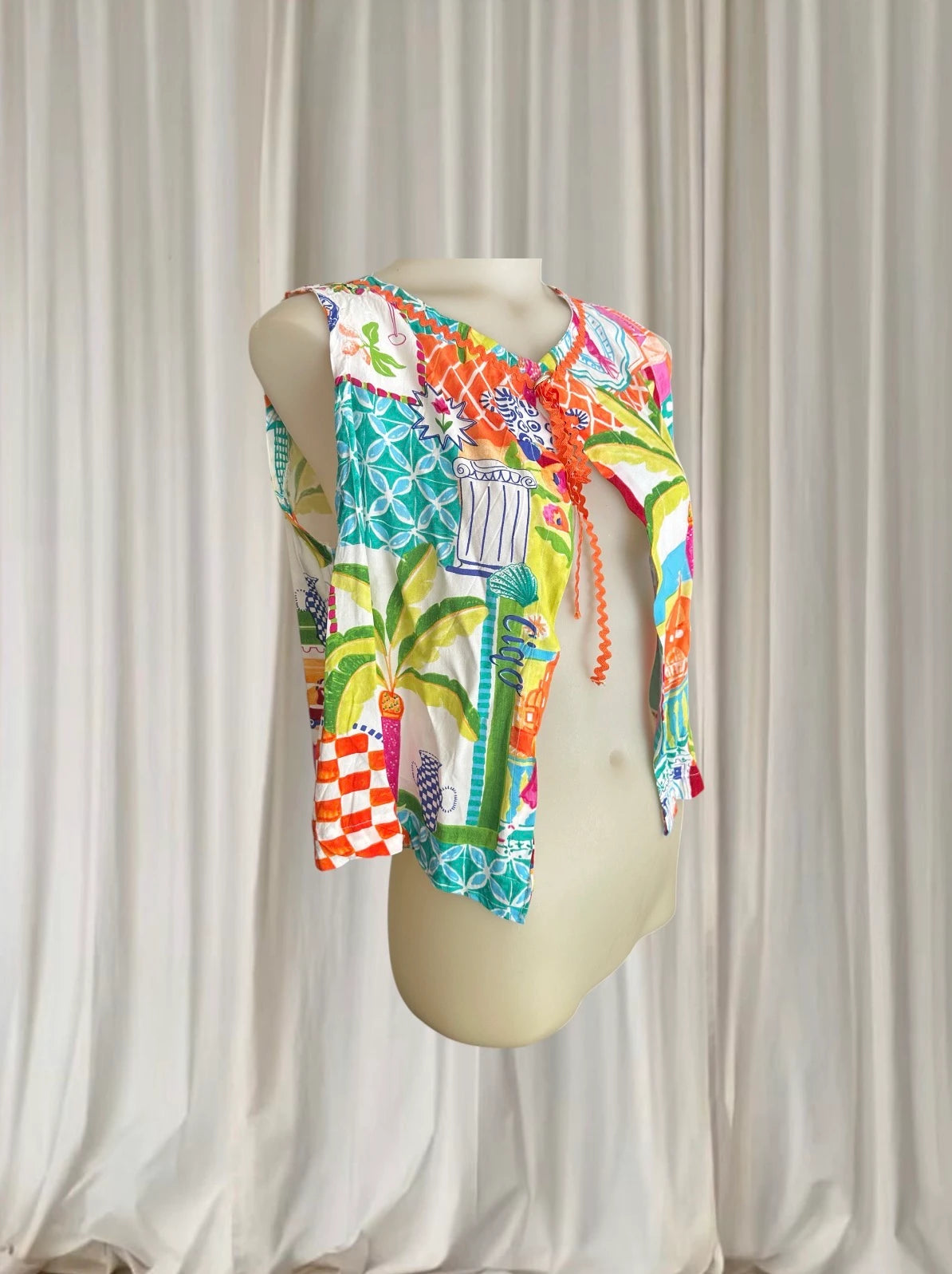 Sleeveless Bolero Shrug - Mediterranean Floral Tie-Front - Image 3