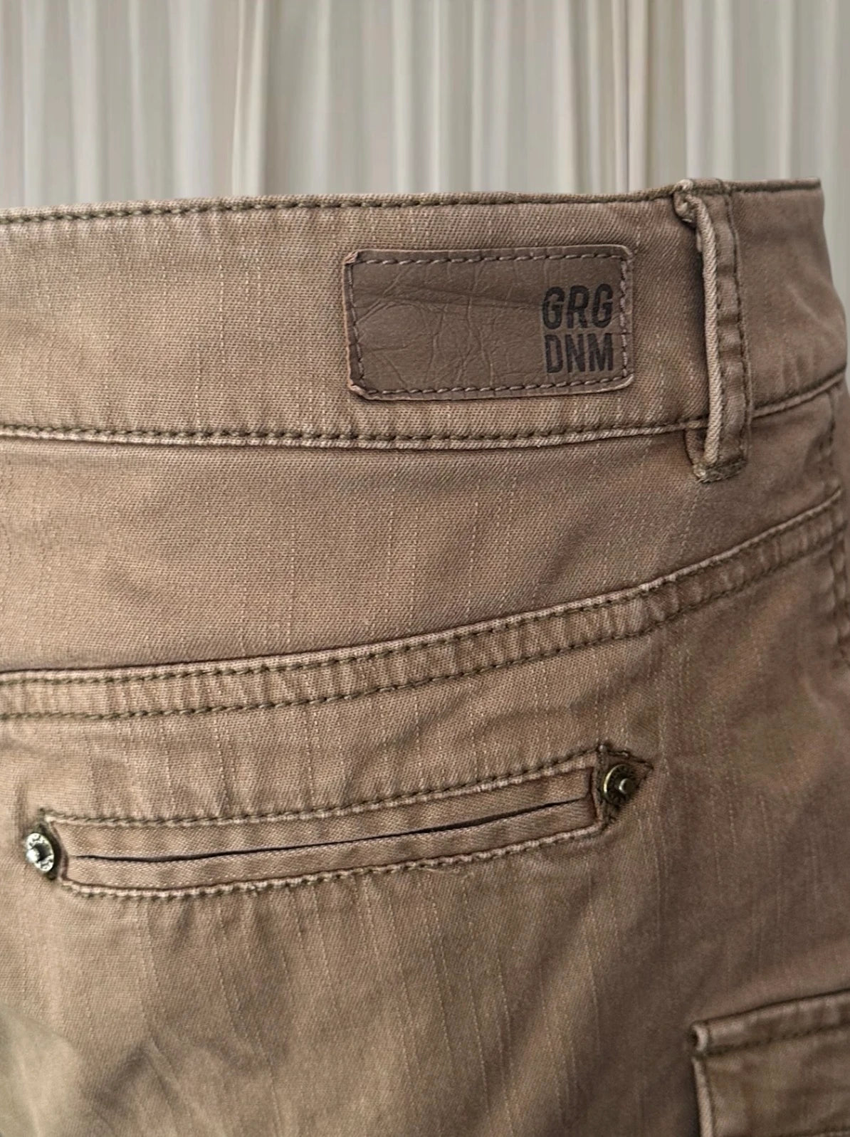 GRG MTL Montreal Khaki Pleated Cargo Shorts - Y2K Utility Mini Shorts - Image 5