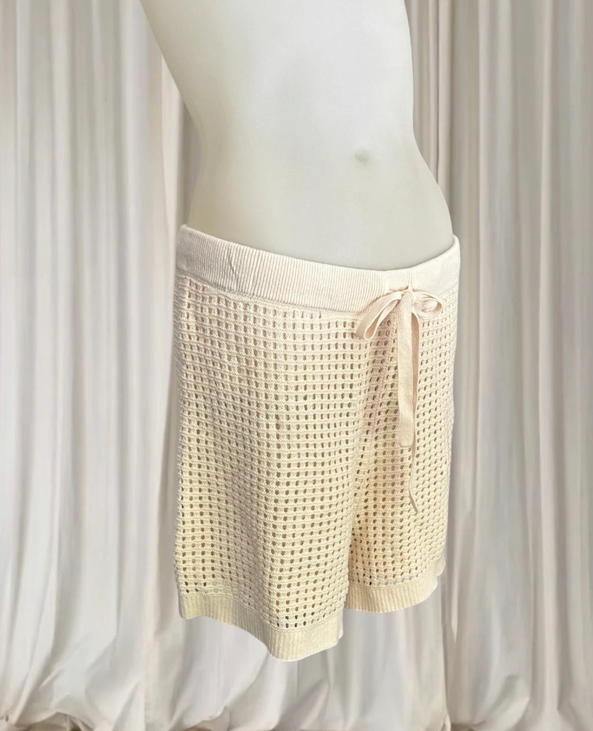 Seafolly Crochet Knit Shorts - Breathable Beige Beachwear - Image 3