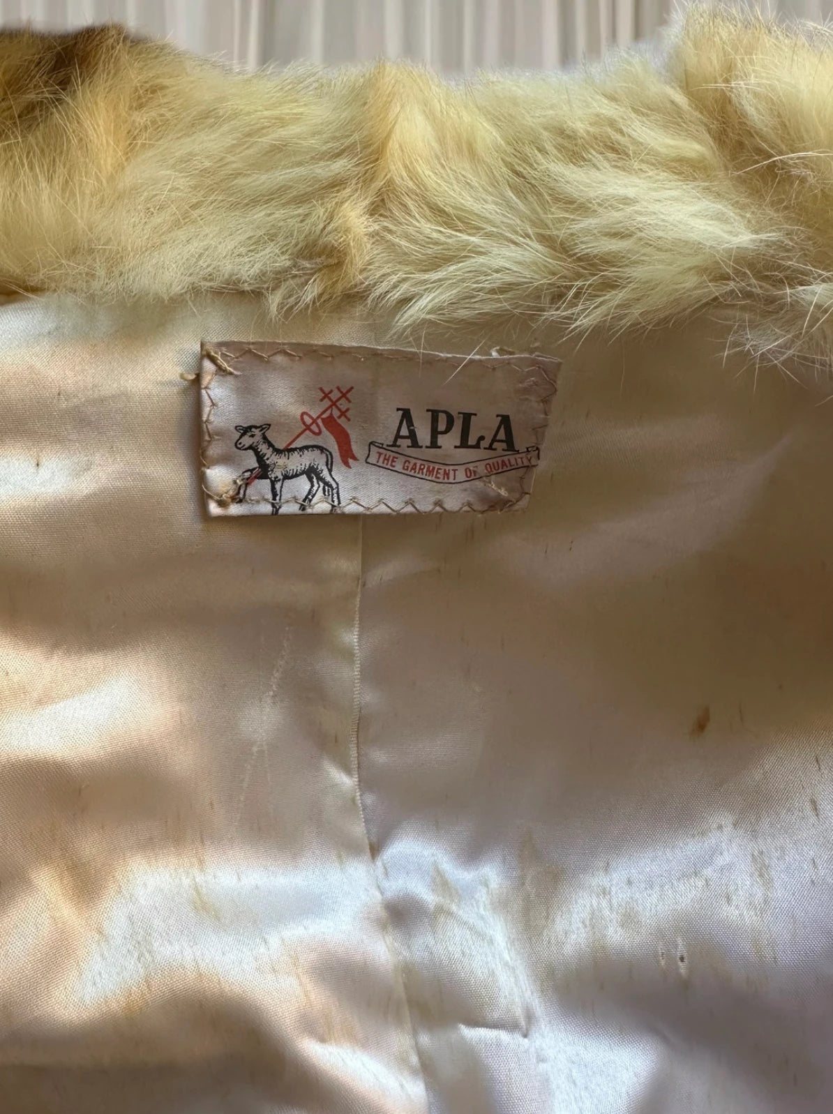APLA Vintage Rabbit Fur Jacket - Luxurious Spotted Pattern Coat M - Image 6