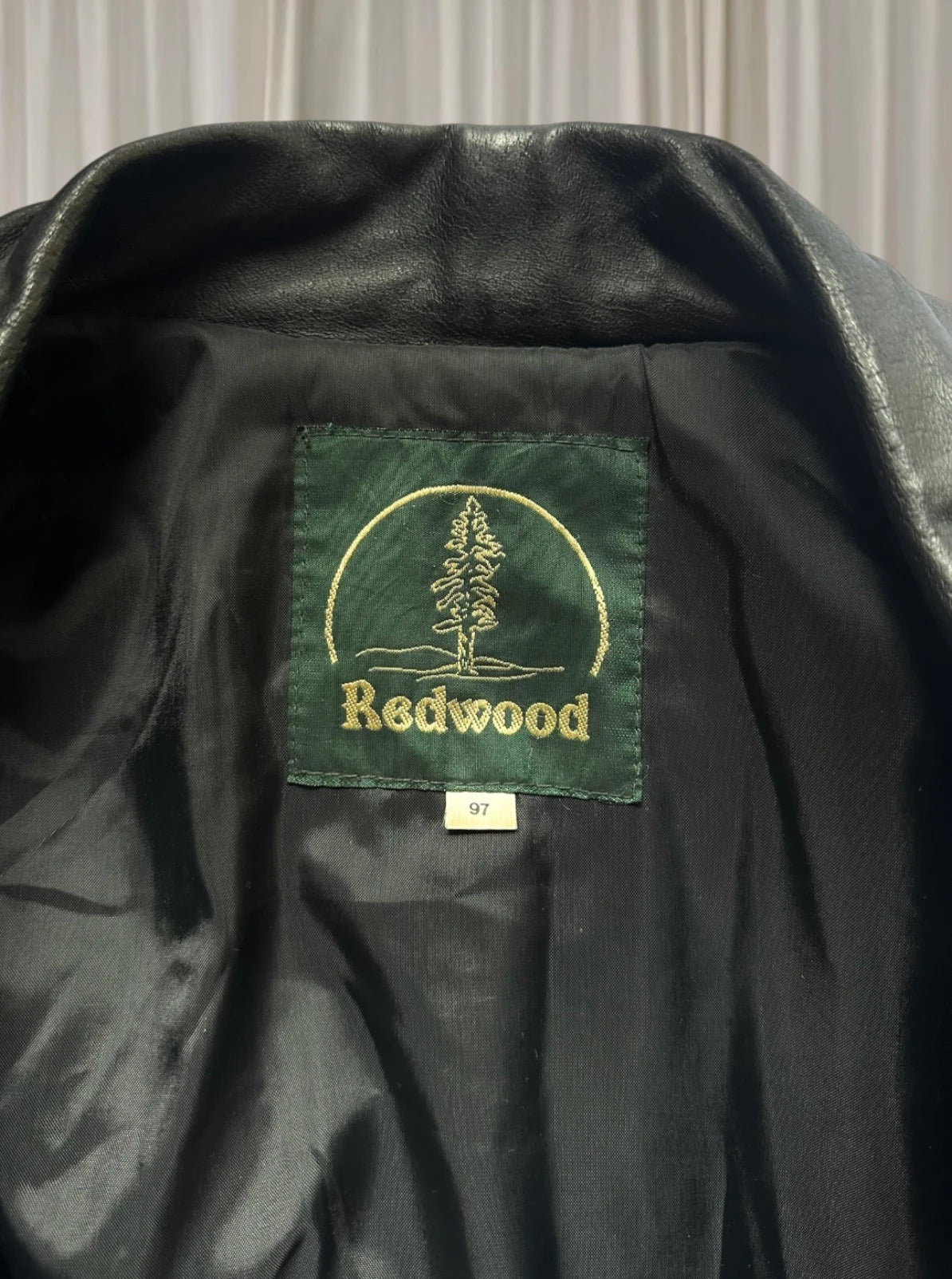 Redwood Vintage Leather Bomber Jacket - Classic Black Outerwear - Image 8