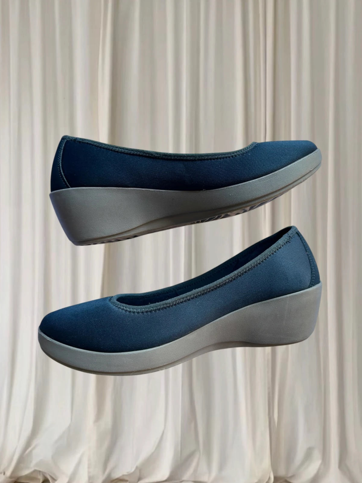 Crocs Dual Comfort Flats - Comfortable Navy Blue Slip-On Shoes 10 - Image 3