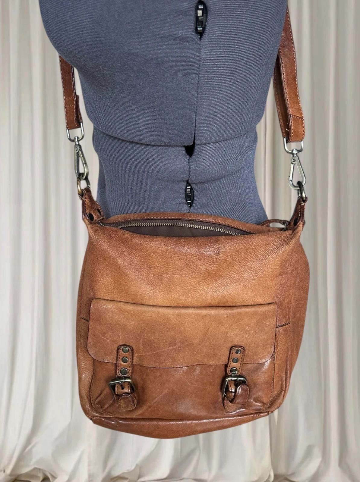 Colarado Leather Crossbody Bag - Vintage Brown Genuine Leather - Image 2
