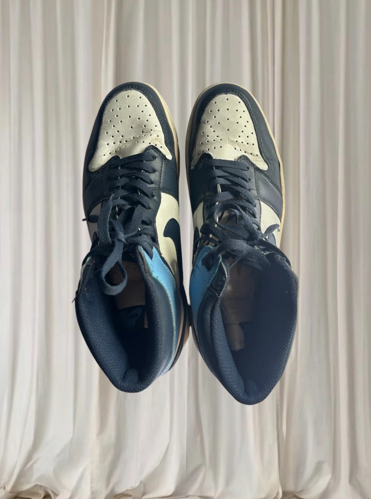 Nike Air Jordan 1 Retro High OG Obsidian UNC Sneakers - Men's Size 12 - Image 5