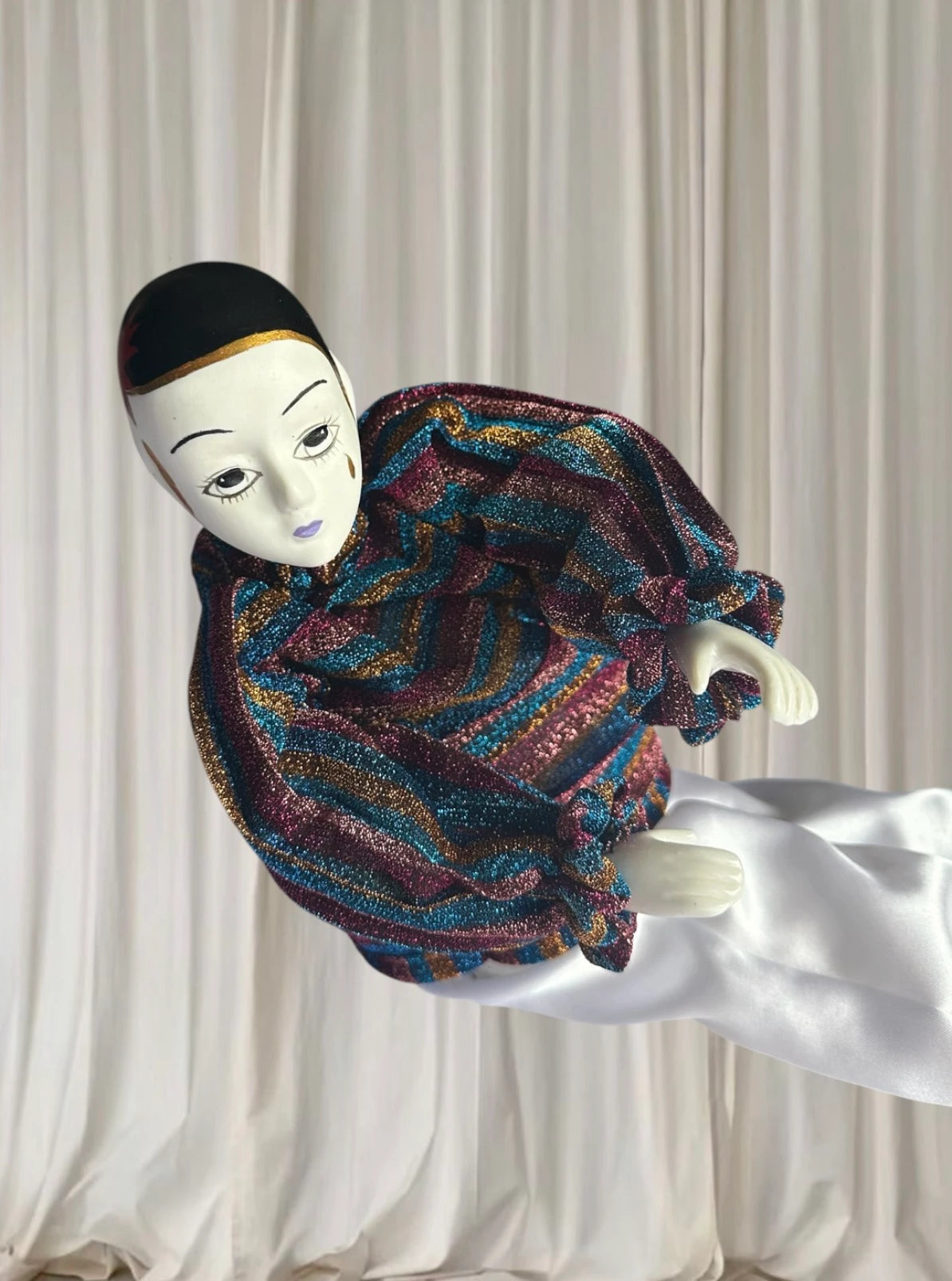 Fornasetti Musical Figurine - Vintage Pierrot Porcelain Collectible - Image 2