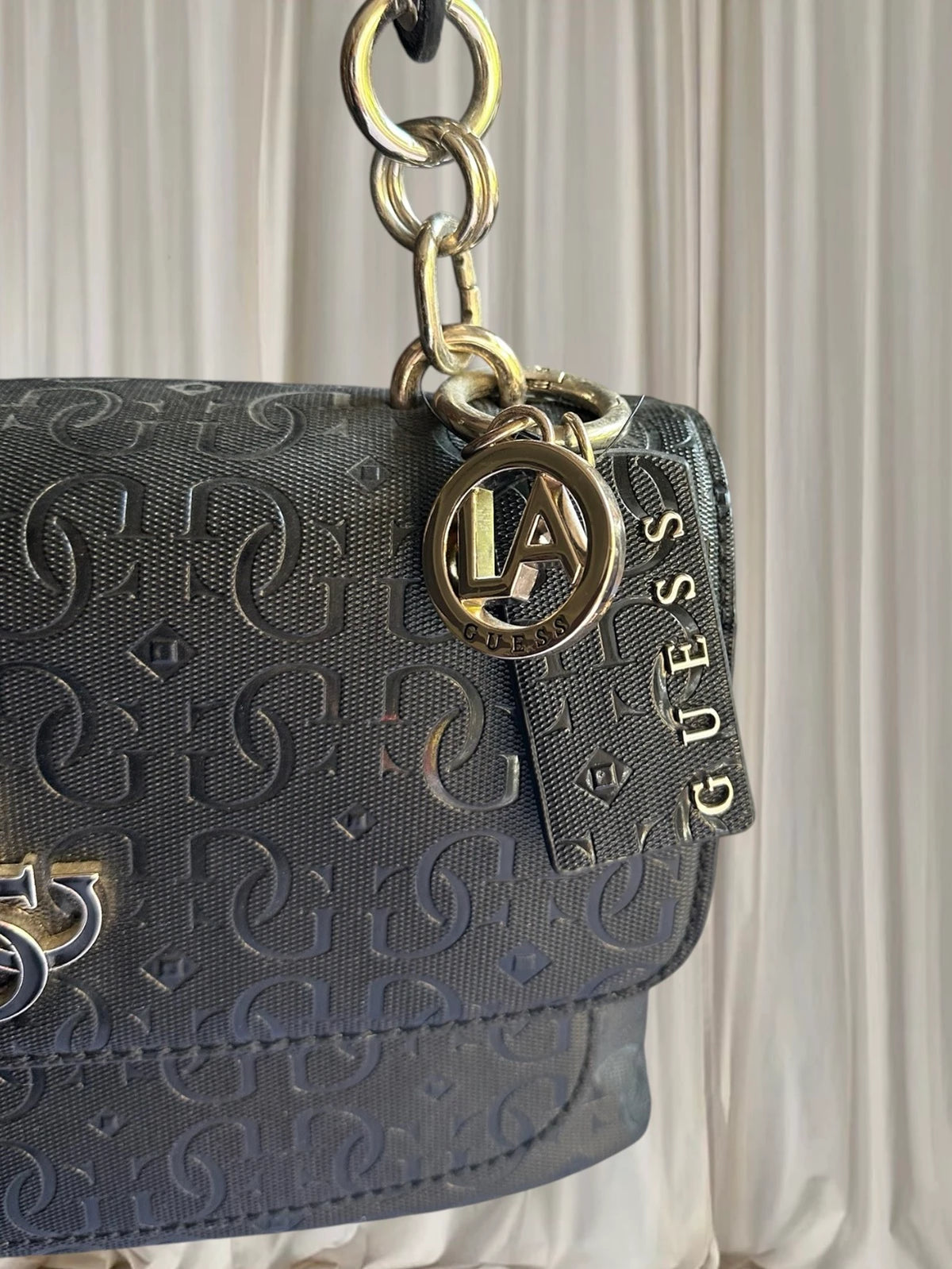 Guess Y2K Shoulder Bag - Iconic Logo Embossed Classic Black Handbag - Image 5