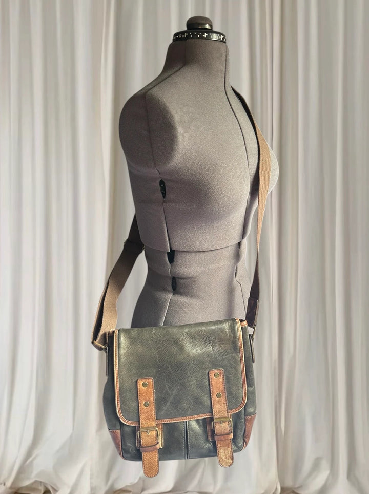 Colorado Vintage Leather Messenger Bag - Distressed Brown Crossbody Satchel - Image 1