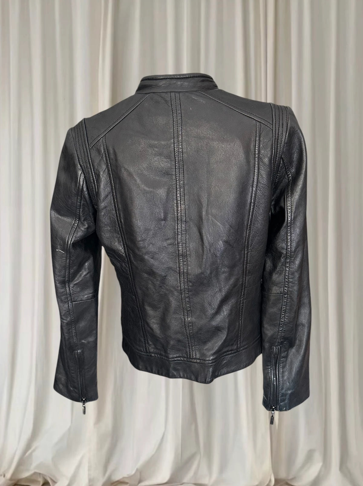 Bernardo Leather Moto Jacket - Classic Black Slim Fit - Image 6