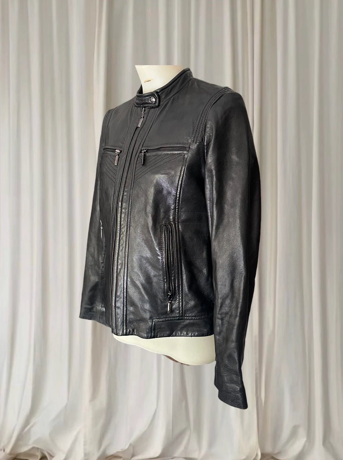 Bernardo Leather Moto Jacket - Classic Black Slim Fit - Image 3