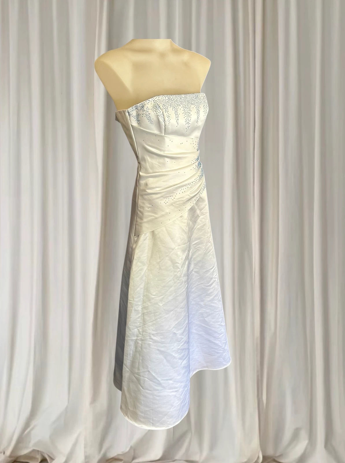 Mr K Strapless Satin Wedding Dress - Beaded Bodice Size 6 - Image 2