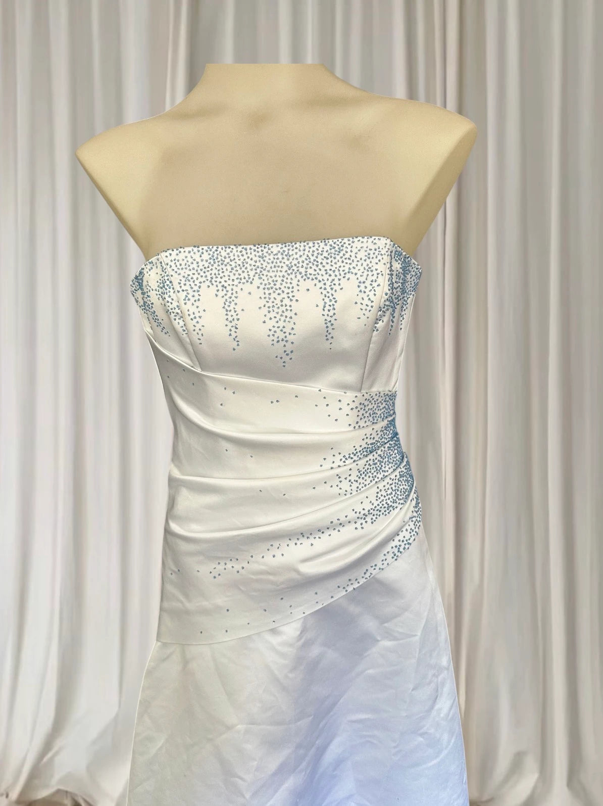Mr K Strapless Satin Wedding Dress - Beaded Bodice Size 6 - Image 4