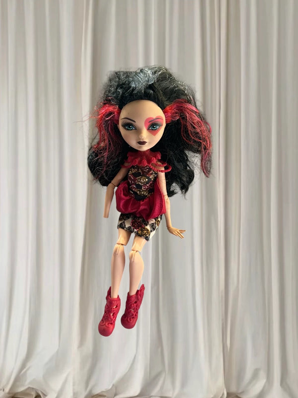 Mattel Ever After High Lizzie Hearts Doll - Way Too Wonderland Playset - Image 1