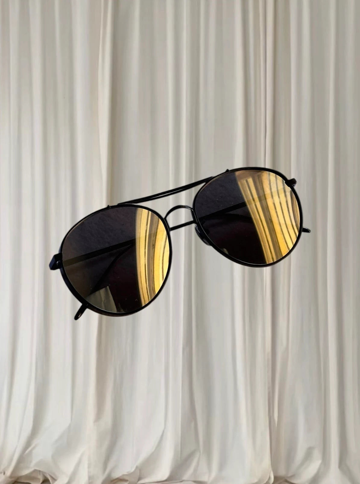 Gentle Monster Big Bully Sunglasses - Sleek Black Metal Round Mirror Frames - Image 4