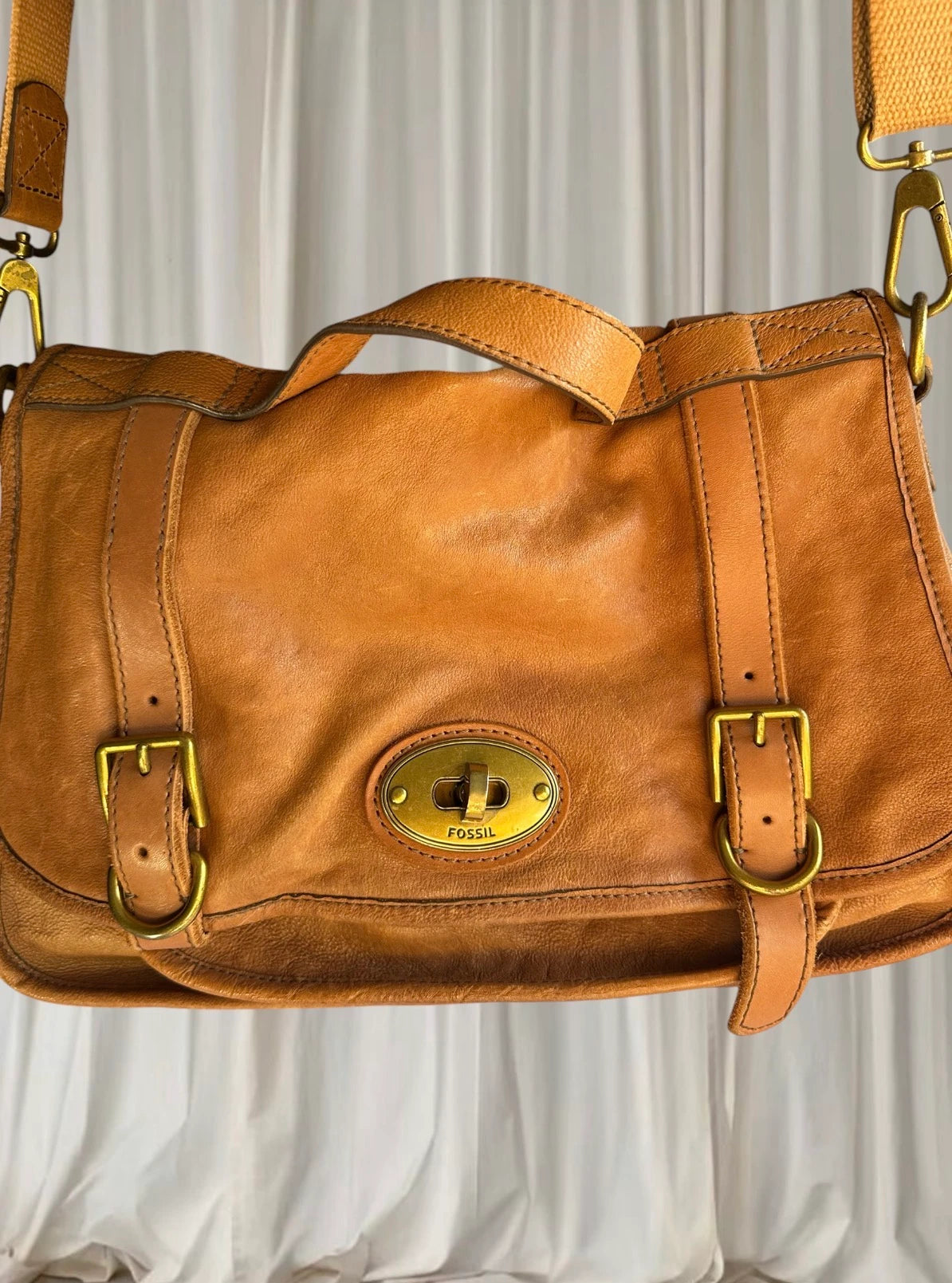 Fossil Vintage Reissue Messenger Bag - Tan Leather Satchel - Image 3
