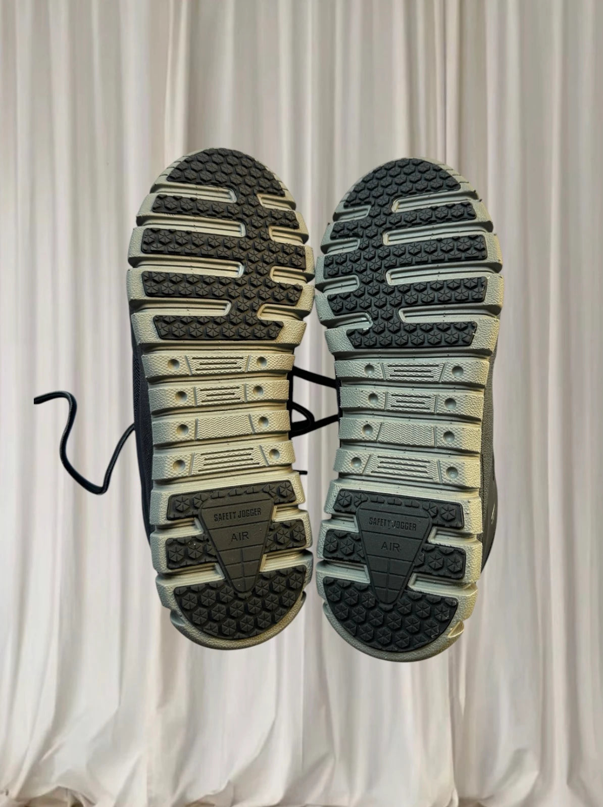 Safety Jogger Works Safety Shoes - Lightweight ESD Protective Sneakers - Image 7