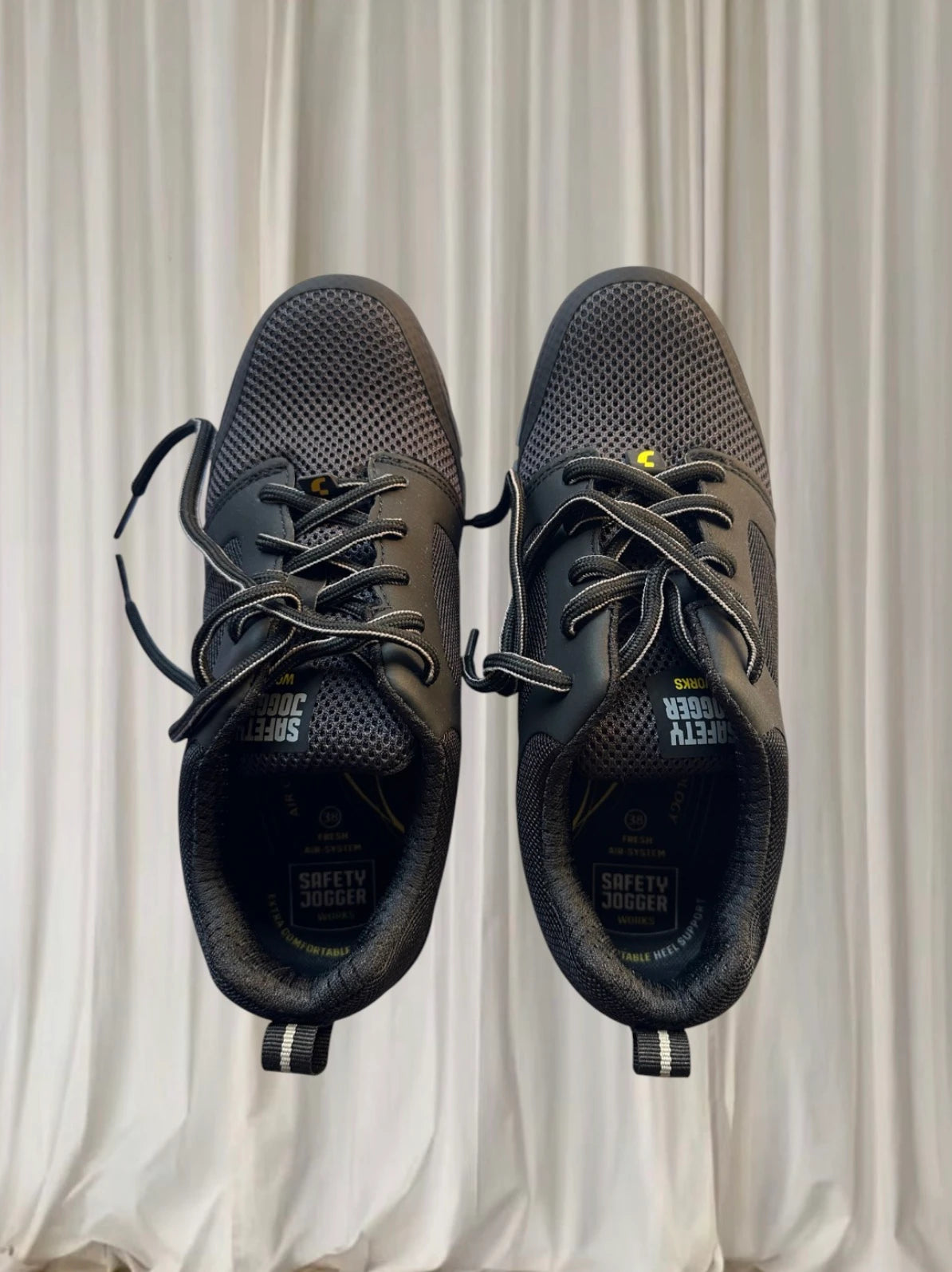 Safety Jogger Works Safety Shoes - Lightweight ESD Protective Sneakers - Image 5