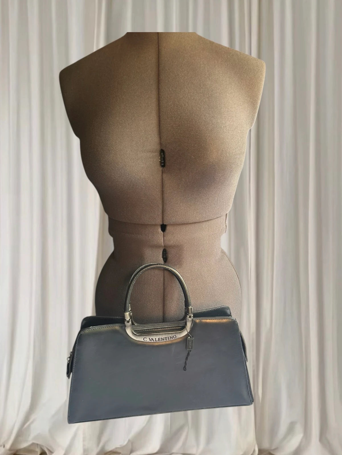 C.Valentino Vintage Structured Leather Handbag - Made In Italy - Image 6