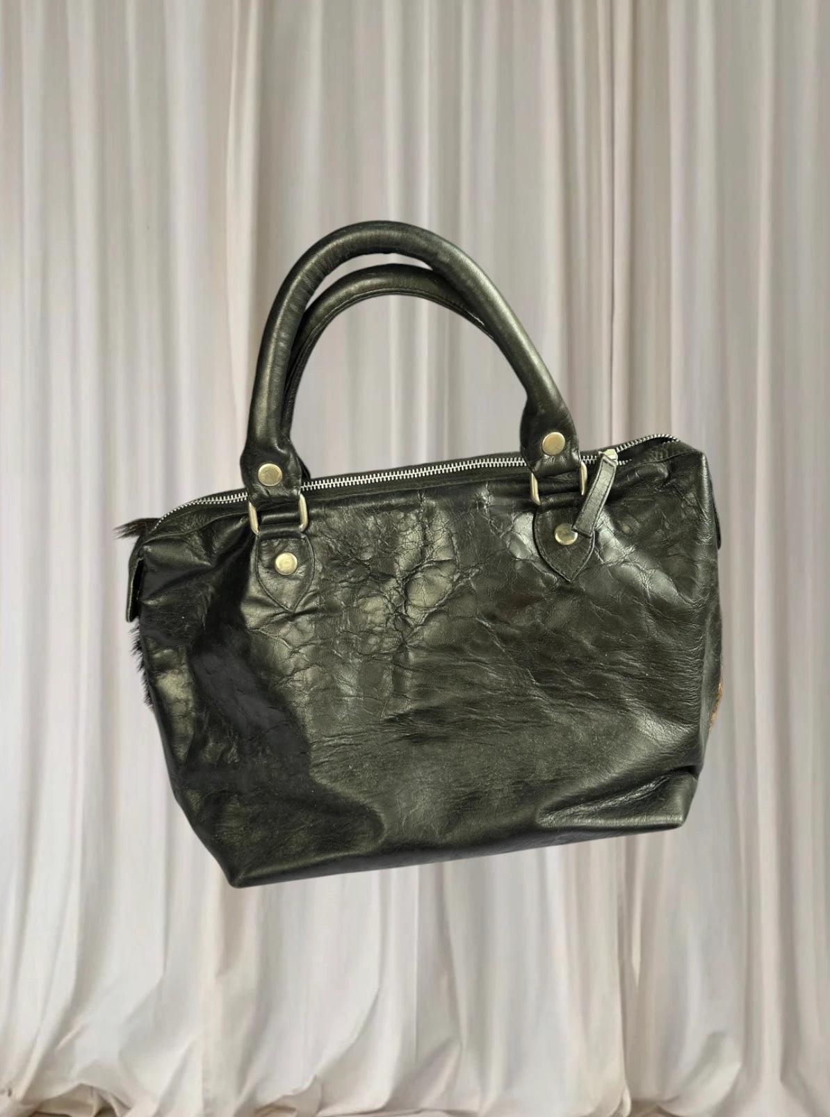 Zuzi Genuine Hair-On-Hide Leather Tote Bag - Textured Animal Print - Image 3
