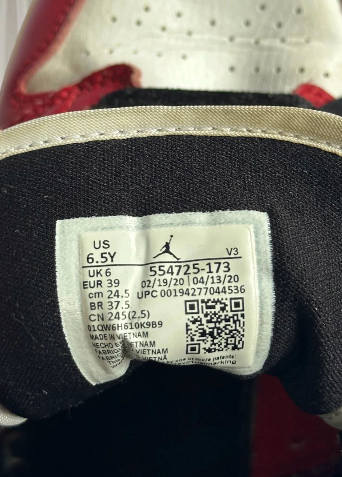 Nike Air Jordan 1 Mid Sneakers - Iconic Gym Red Black White Youth Size 6.5Y - Image 8