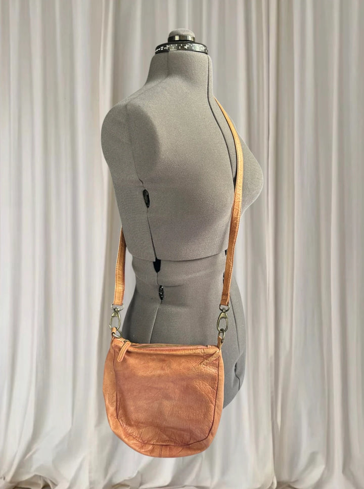 Dusky Robin Leather Crossbody Bag - Mintage Mauve Elegant Finish - Image 1