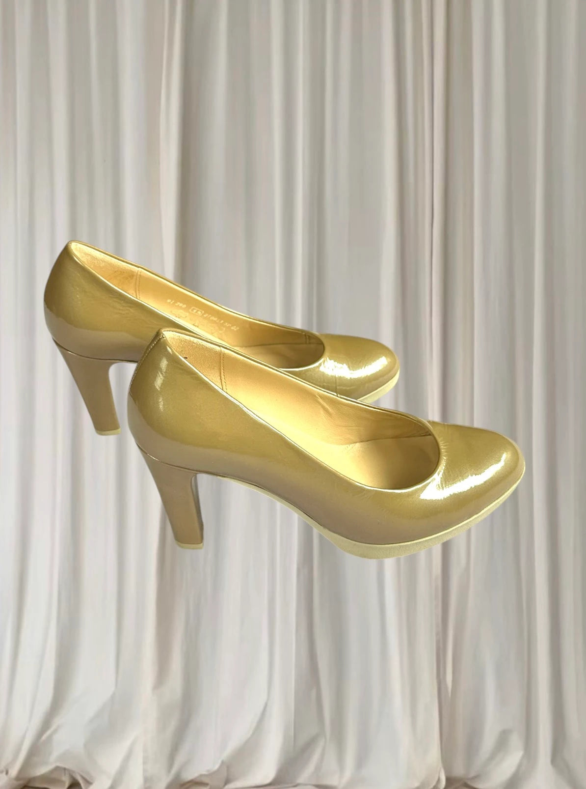 Gabor Patent Leather Platform Pumps - Beige High Heels 4.5 - Image 2