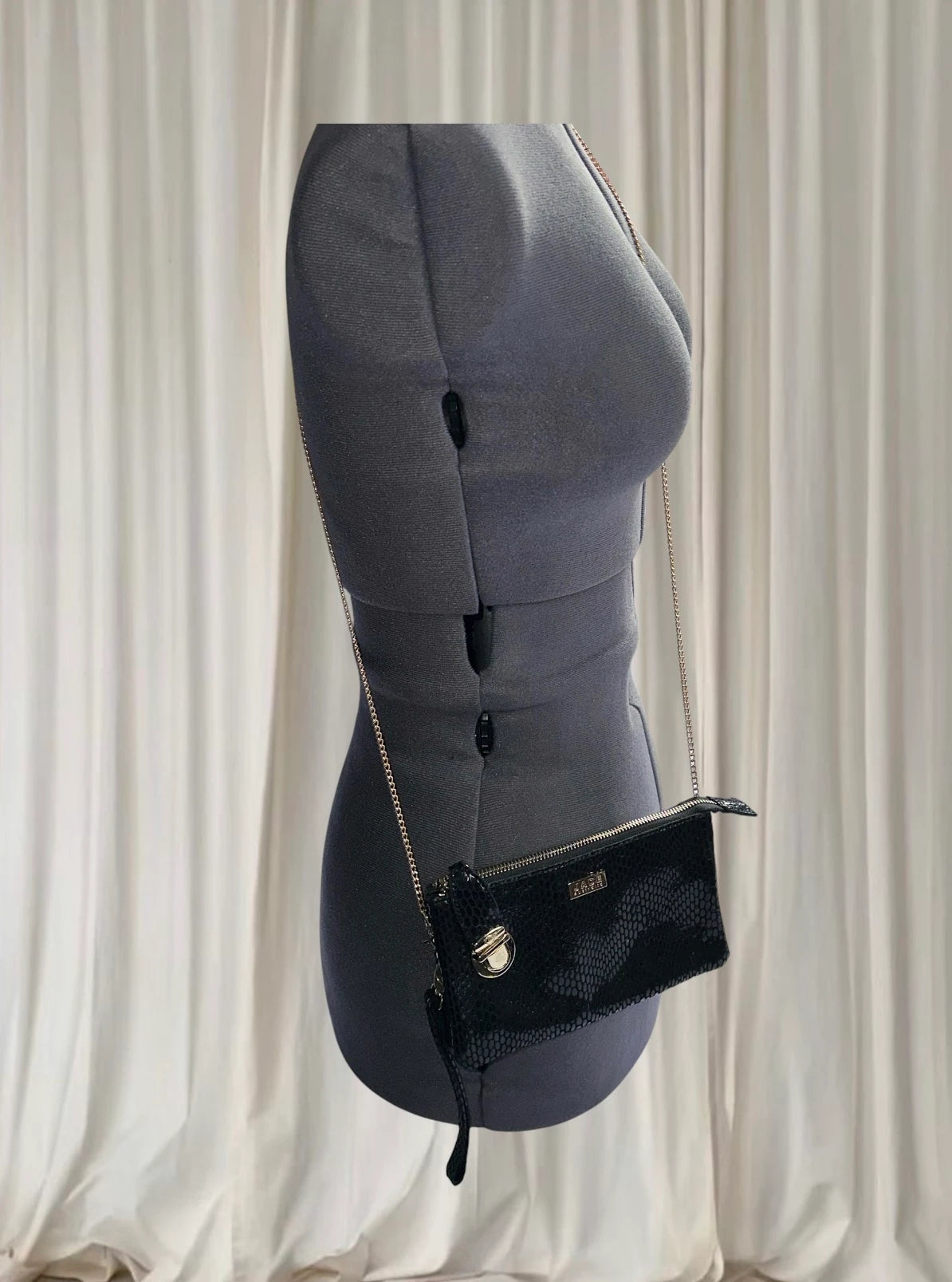 Jade Australia Crossbody Clutch - Black Faux Snakeskin - Image 2