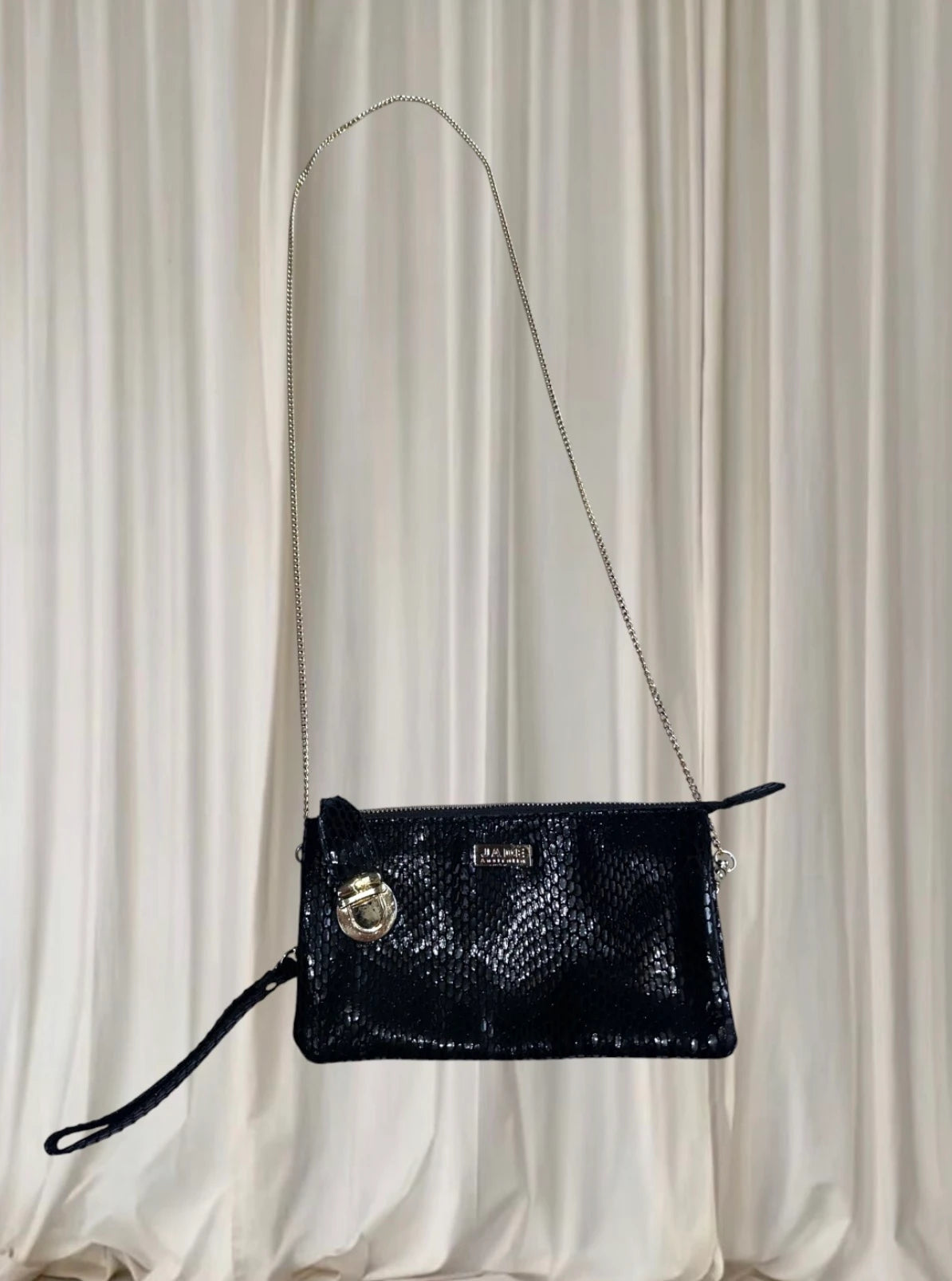 Jade Australia Crossbody Clutch - Black Faux Snakeskin - Image 4