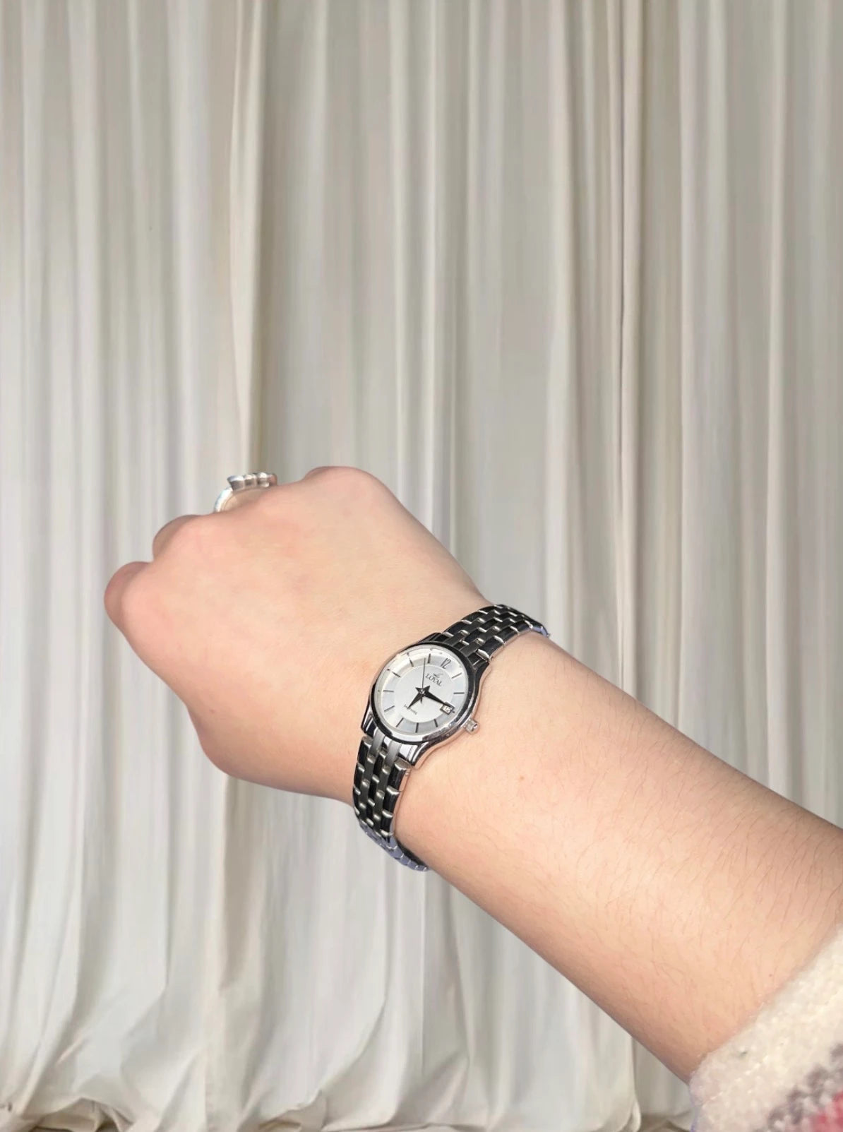 Loyal Sapphire Quartz Watch - Elegant Silver Tone Stainless Steel RRP $325 - Image 2