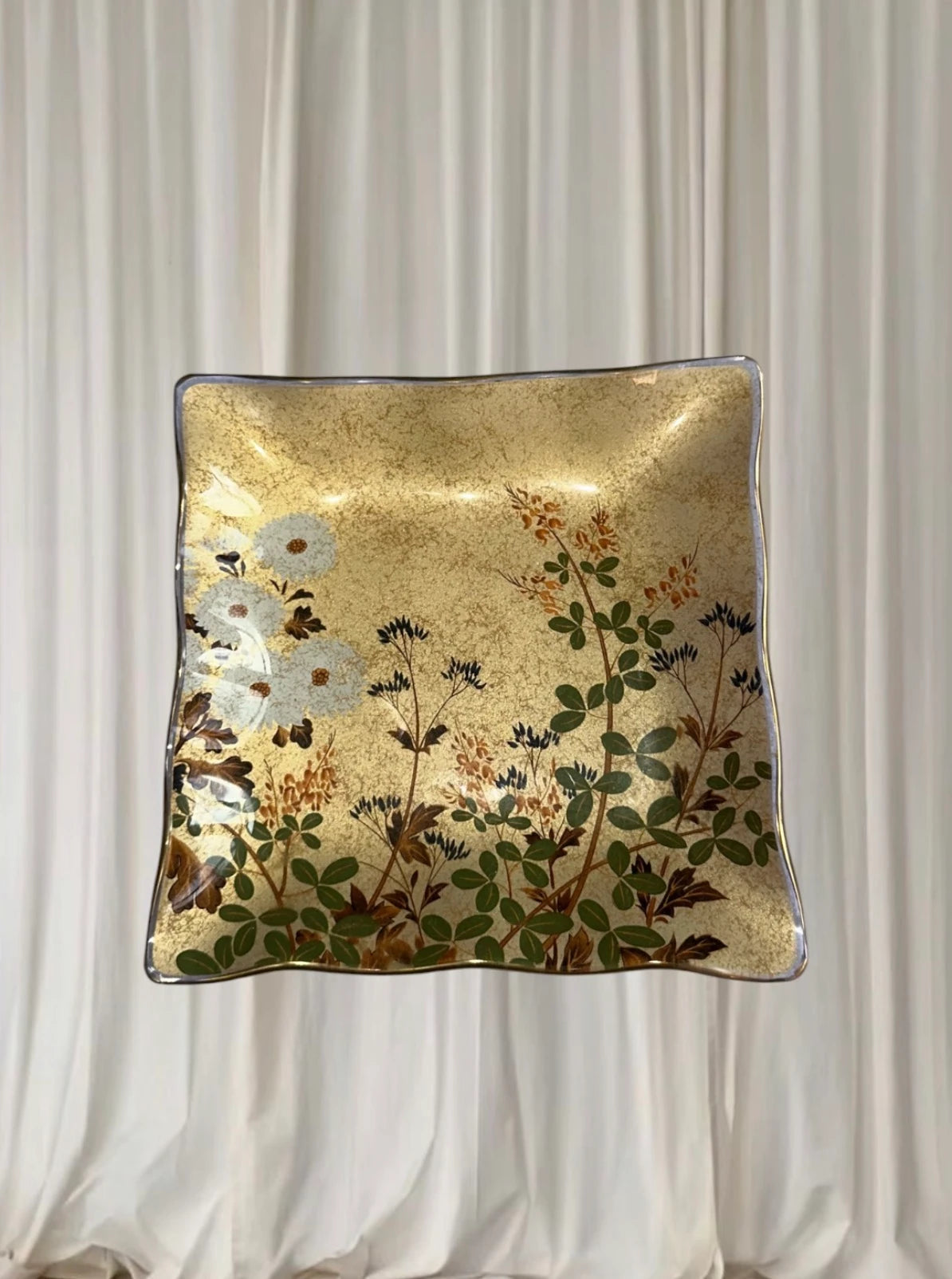 Heritage Artisans Japanese Lacquerware Plate Set - Vintage Gold Leaf Four Seasons Design - Image 7