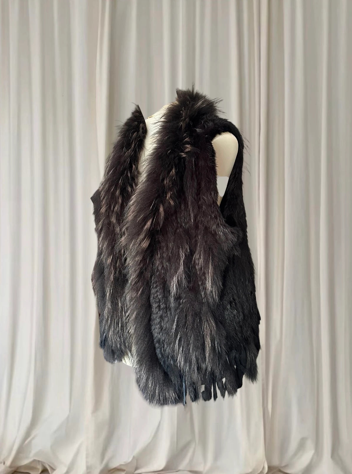Jennifer Kate Rabbit Fur Vest - Luxurious Shaggy Layering Piece S-M - Image 4
