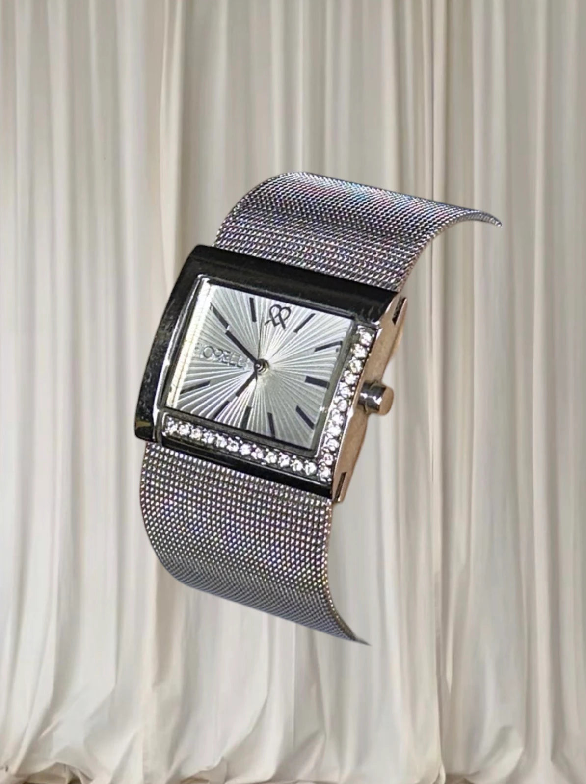 Fiorelli Women's Rectangular Watch - Elegant Silver Mesh Strap With Diamante Detail - Image 2