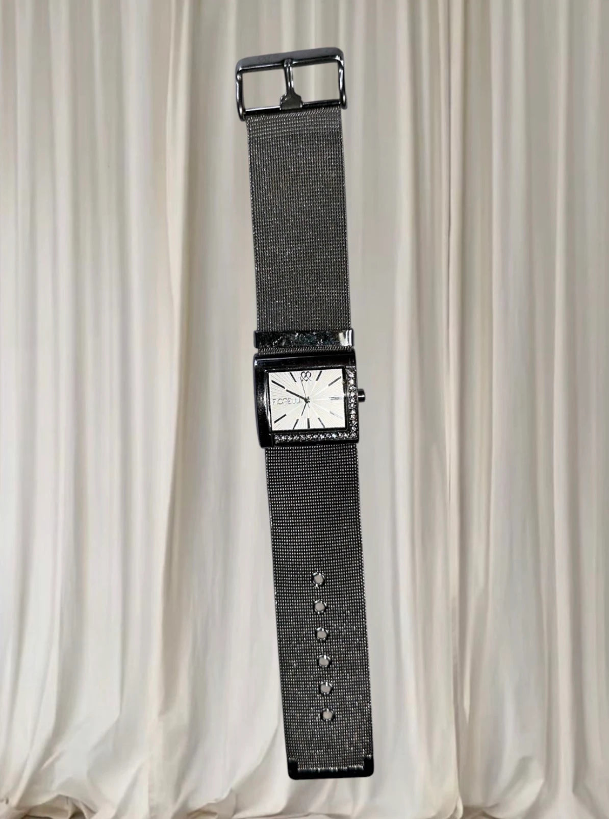 Fiorelli Women's Rectangular Watch - Elegant Silver Mesh Strap With Diamante Detail - Image 3