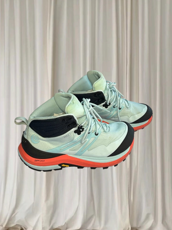 Topo Athletic Trailventure 2 WP Hiking Boots - Women's Size US 10 - Image 1
