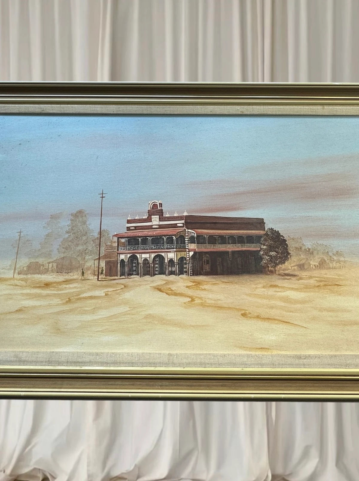 Robert Gordon Munz Original Oil Painting - Australian Outback Hotel Landscape - Image 3