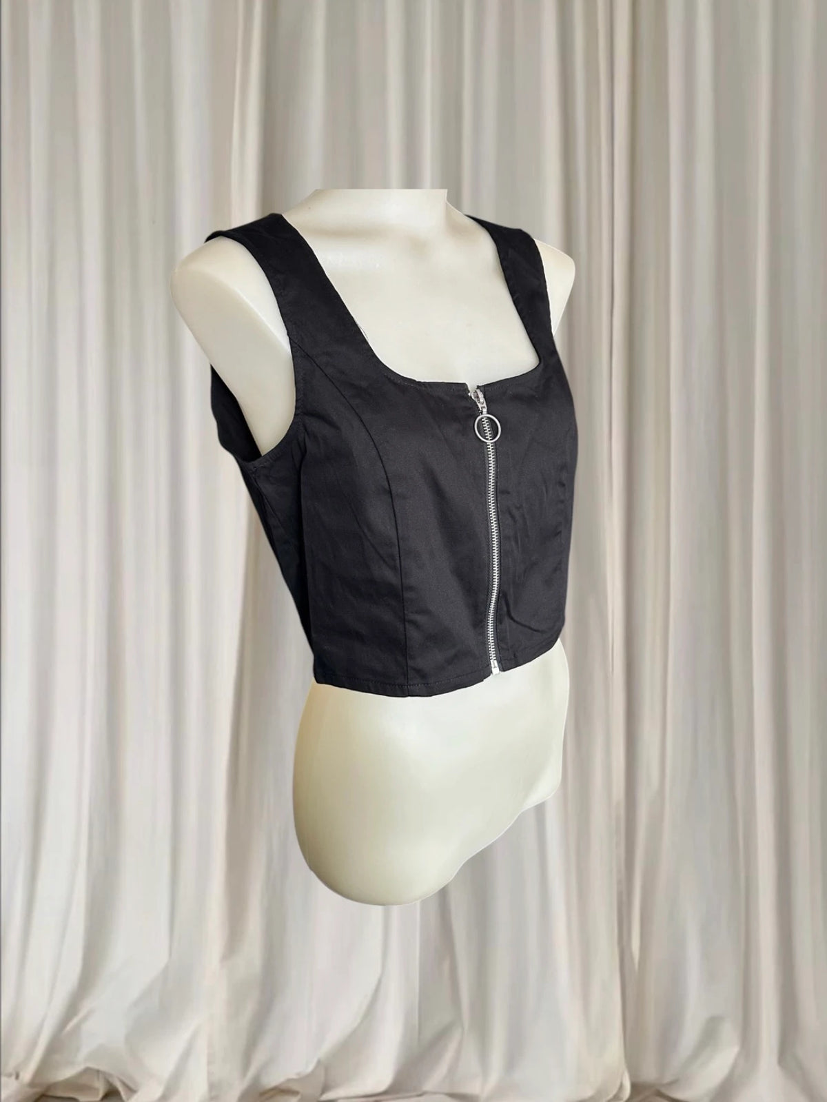 Dangerfield Black Zip-Front Crop Top - Modern Bustier Silhouette 10AU BNWT - Image 3