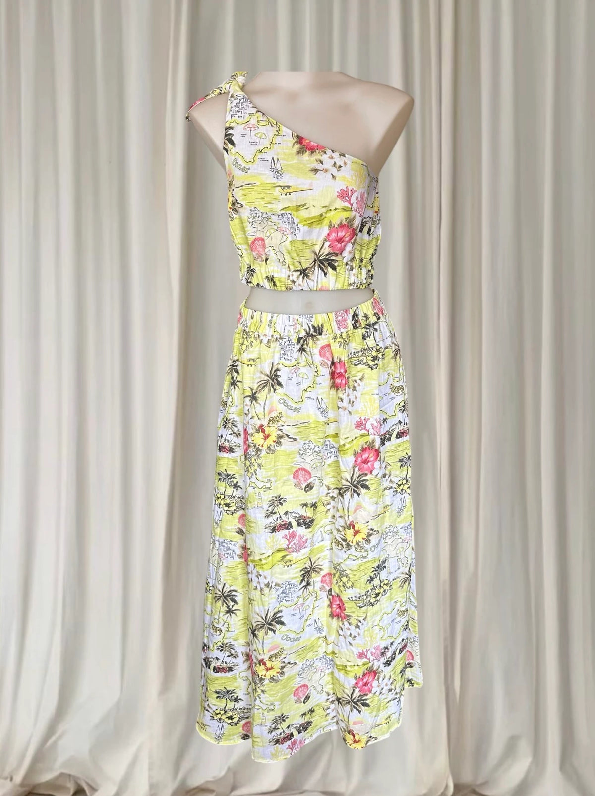 Seafolly Resort Wear Hibiscus Two-Piece Set - Tropical Top and Skirt Size S - Image 1